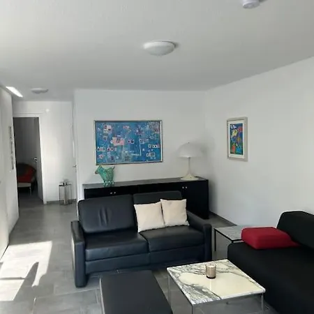 Charmante Einliegerwohnung Im Gruenen Katzwang 아파트 뉘른베르크