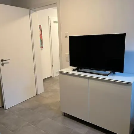 Appartement Charmante Einliegerwohnung Im Gruenen Katzwang *