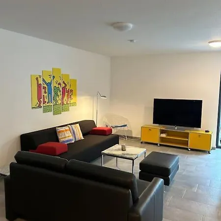 Charmante Einliegerwohnung Im Gruenen Katzwang Apartment